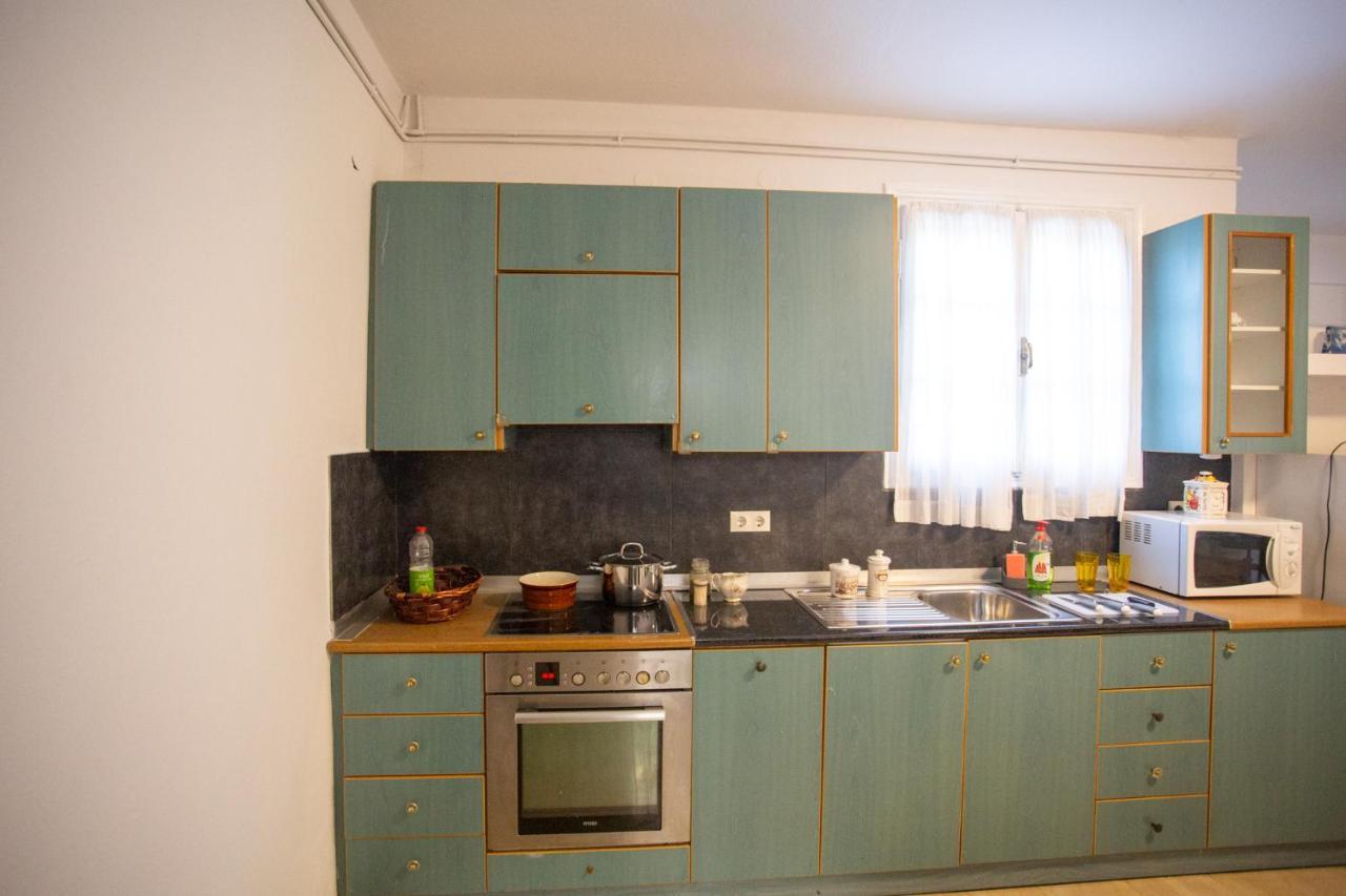Traditional Villa Appartment With Garden, Also For Gatherings ,15 Minutes From Thessaloniki Airport Exteriér fotografie